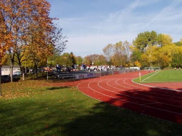 Ertl-Erhard-Sportfeld der Bezirkssportanlage Kapellenstraße - Fürth/Mittelfranken