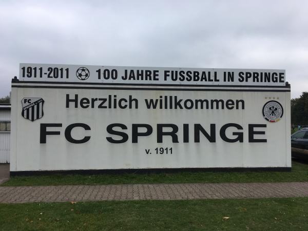 Stadion Harmsmühlenstraße - Springe