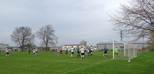 Futbalové ihrisko Vrádište - Vrádište