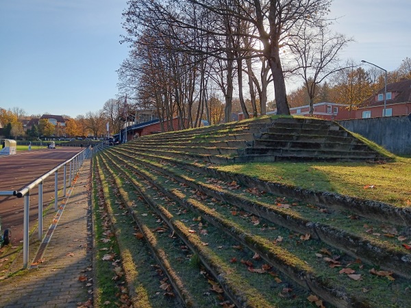 Sportpark Uelzener Straße - Lüneburg-Rotes Feld
