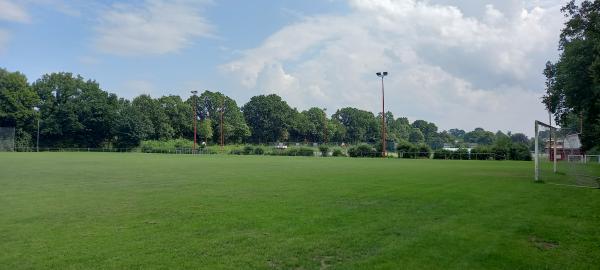 Kleines Alsterstadion B-Platz - Tangstedt/Stormarn-Wilstedt