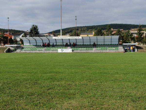 Futbalové ihrisko Limbach - Limbach