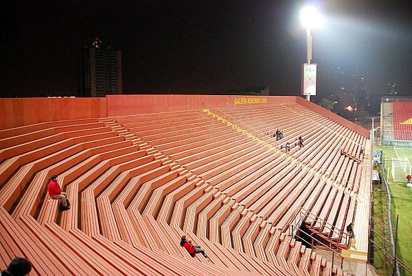 Estadio Santa Laura-Universidad SEK - Santiago de Chile