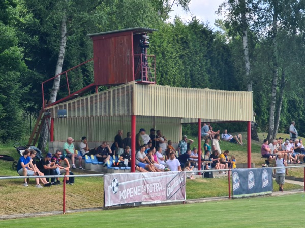 Fotbalove hřiště Jiskra Modra - Jílové