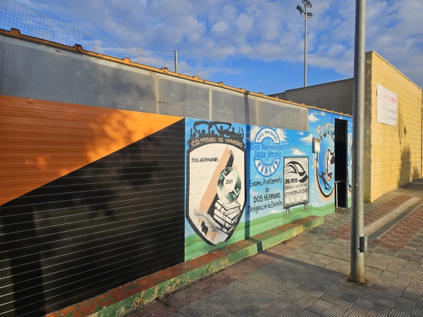 Campo de Fútbol Miguel de Unamuno - Dos Hermanas, AN