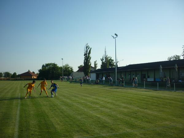 Sportovní areál v Byškovicích - Neratovice-Byškovice