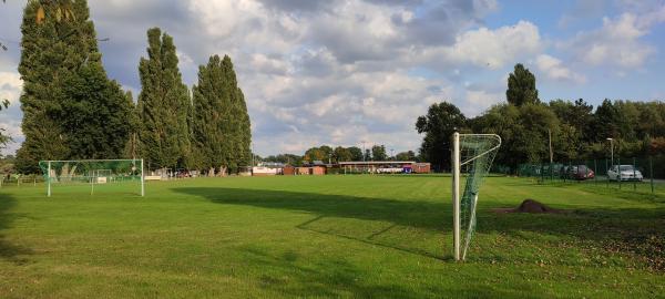 Sportanlage am Volksbad - Johannes-Kuhnert-Platz - Hannover-Limmer