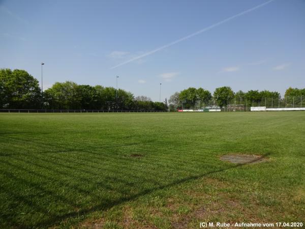 Sami-Khedira-Stadion am Tennwengert - Fellbach-Oeffingen