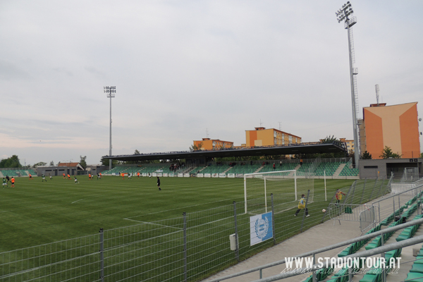 Letní stadion na Zadních Vinohradech - Chomutov