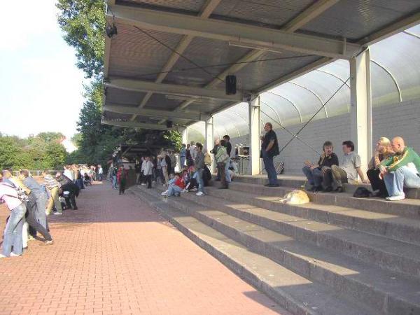 Karl-Hirsch-Stadion der Bezirkssportanlage Zur Burkuhle - Bochum-Kornharpen