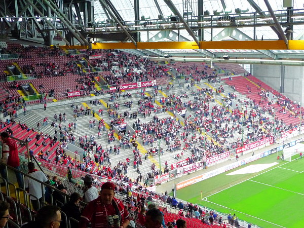 Fritz-Walter-Stadion - Kaiserslautern-Betzenberg