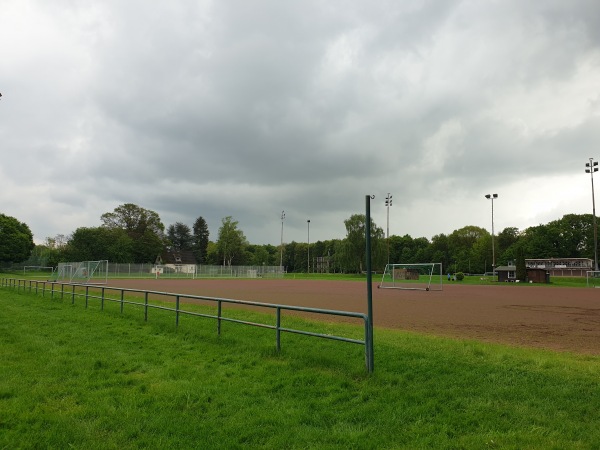 Sportplatz Am Birkenberg B - Leverkusen-Opladen