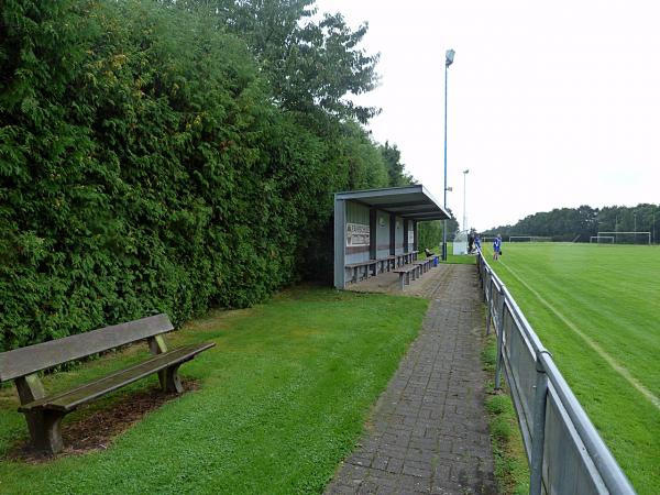 Sportanlage Neufirrel - Uplengen-Neufirrel