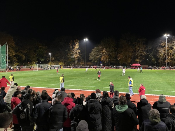 Sportanlage am Stadtgymnasium GSV-Platz - Köln-Porz