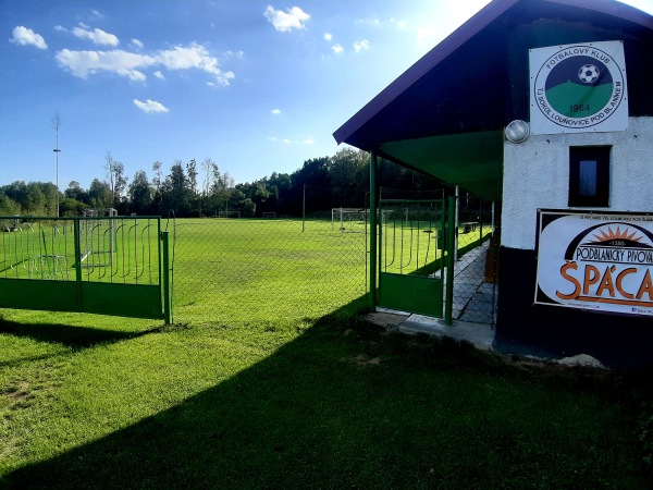 Fotbalové hřiště Louňovice pod Blaníkem - Louňovice pod Blaníkem