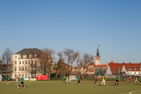 Sportplatz Hebbelstraße - Dresden-Cotta