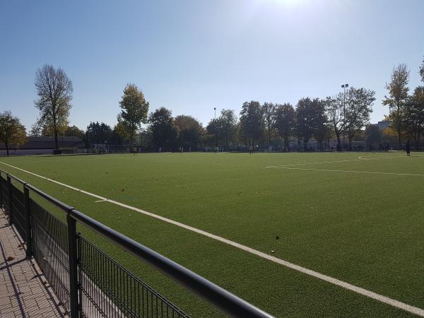 Bezirkssportanlage Weidenpesch Platz 2 - Köln-Weidenpesch