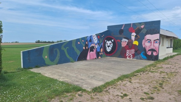 Stade Municipal de Basly - Basly