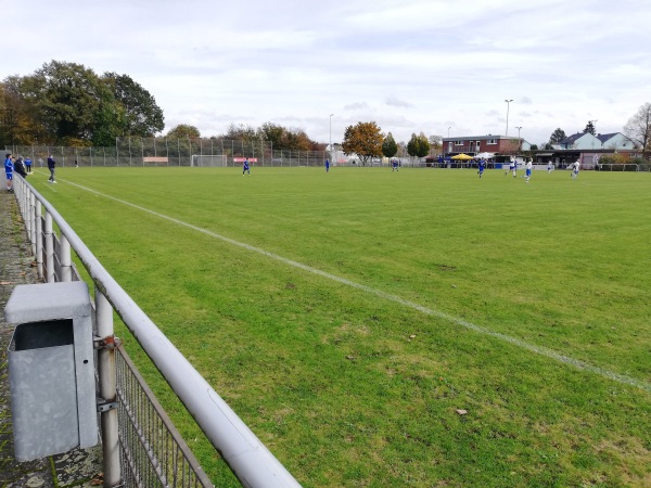 Bezirkssportanlage Tiefenbroich - Ratingen-Tiefenbroich