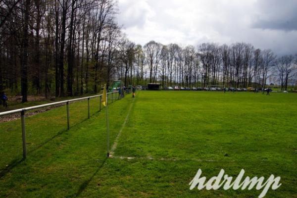 Waldsportplatz - Burgstädt-Herrenhaide