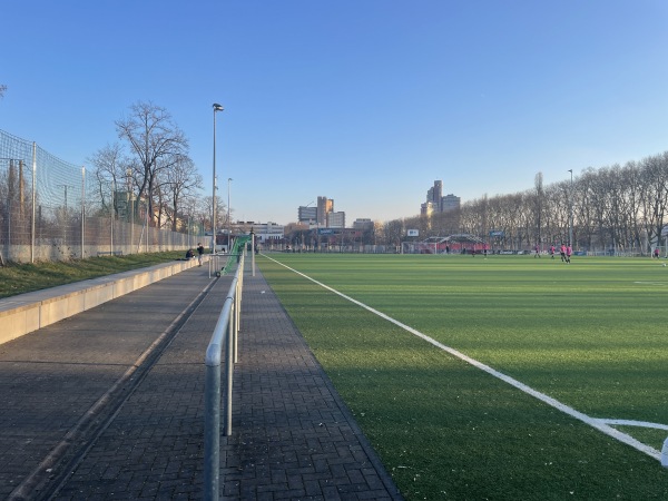 Universitätssportplatz 2 - Köln