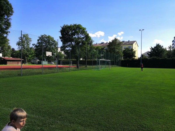 Sportplatz Franz-Xaver-Gruber-Schule - Burghausen/Oberbayern