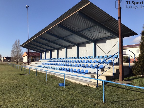 Ihrisko FK Dubová - Dubová