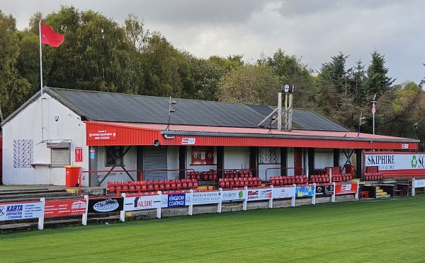 Carmuirs Park - Camelon, Falkirk