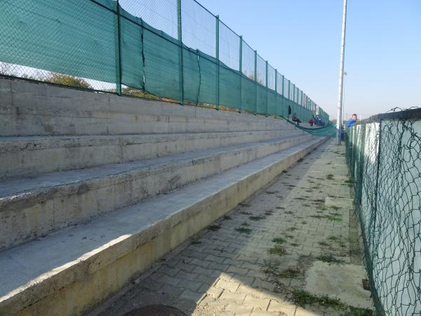 Stadiumi me bari sintetik Ferizaj - Ferizaj