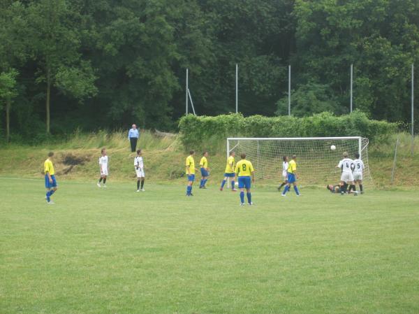 Sportplatz Naheweinstraße - Schweppenhausen