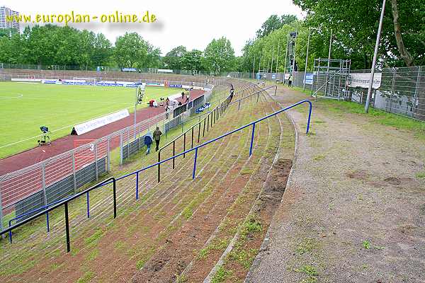 Stadion am Bornheimer Hang - Frankfurt/Main-Bornheim