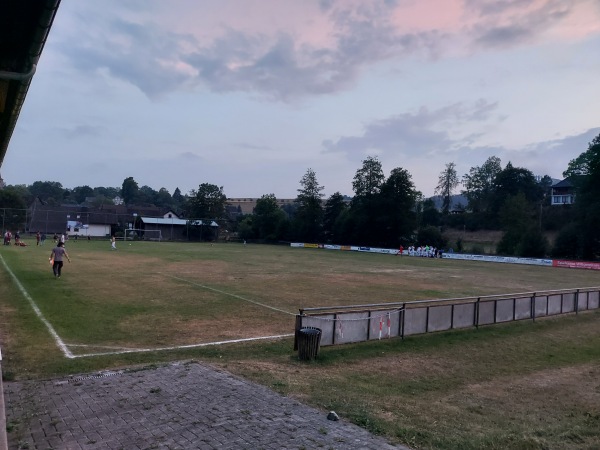 Sportplatz Unterm Reitelsberg - Bad Berleburg-Elsoff