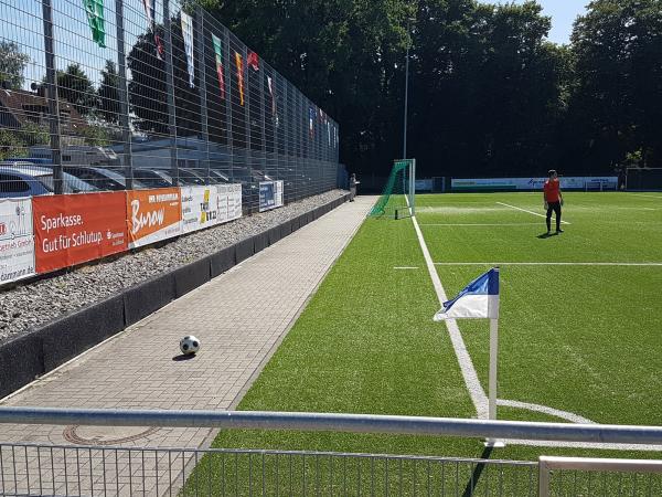 Sportzentrum Schlutup B-Platz - Lübeck-Schlutup