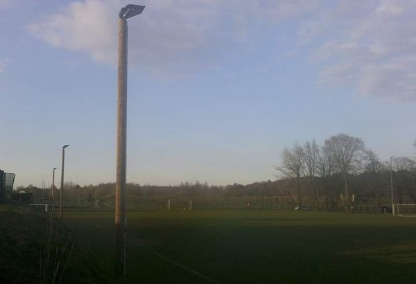 Sportplatz an der Grundschule B - Rosengarten bei Harburg-Vahrendorf