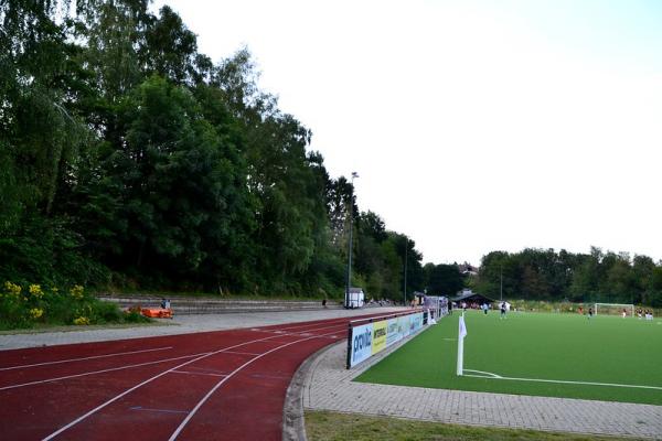 Straußenfarm Stadion - Wermelskirchen-Dabringhausen