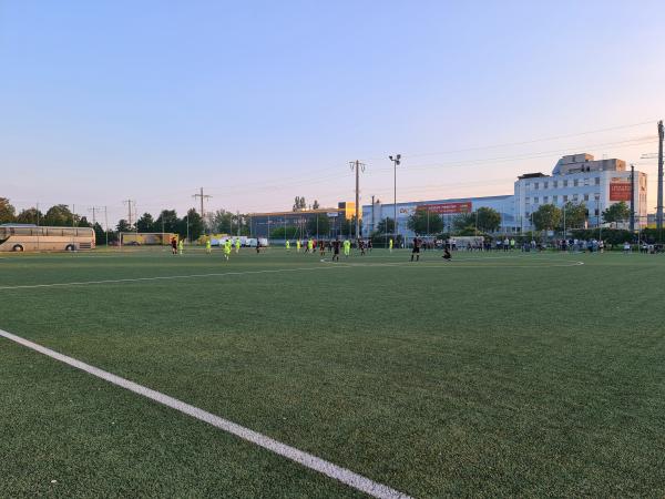 Ostbahn-XI-Platz Nebenplatz - Wien