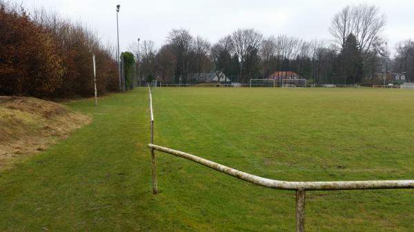 Sportplatz an der Schule - Dassendorf