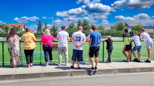 Sportplatz Brüder-Grimm-Schule - Ingelheim/Rhein-Frei-Weinheim