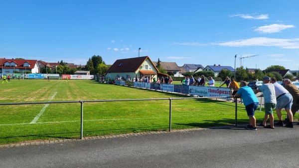 Sportanlage Zum Kreuzstein - Burgebrach-Ampferbach