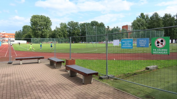 Daugavgrīvas vidusskolas stadions - Rīga (Riga)