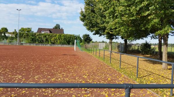 Sportplatz Am Damm - Köln-Weiß