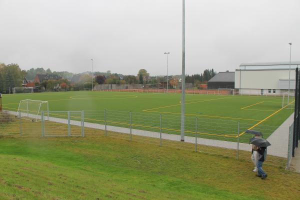 Sportzentrum Karlshof B-Platz - Lübeck-Karlshof