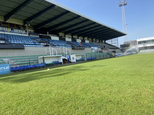 Het Pierre Cornelisstadion - Aalst