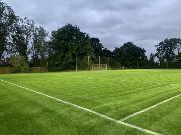 Stadion auf dem Eichenhügel Nebenplatz 1 - Großbeeren