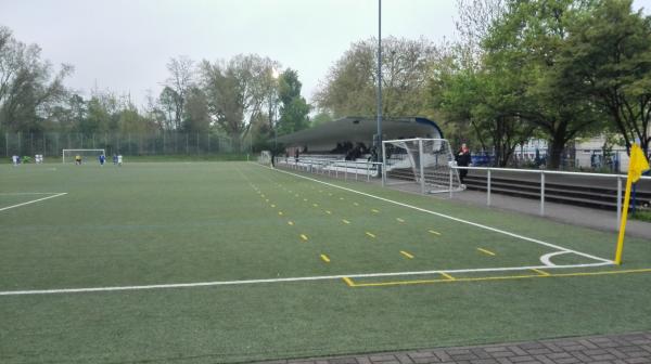 Sportplatz am Kaiserpark - Essen/Ruhr-Altenessen