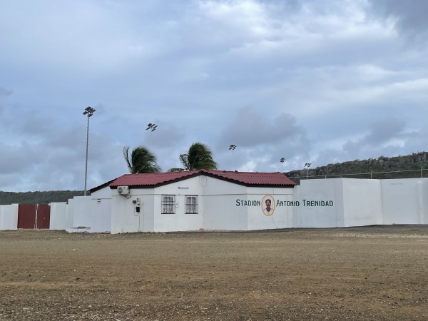 Stadion Antonio Trenidad - Rincon