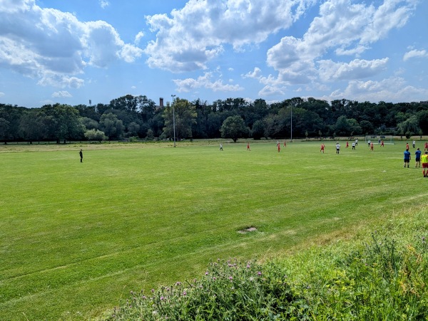 Jugendzentrum Hallescher Anger Platz 2 - Naumburg/Saale