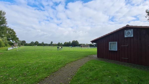 Sportplatz Bahnhofstraße - Westerrade