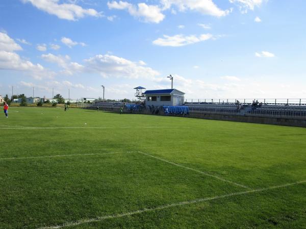 Stadionul Dinamo-Auto - Tîrnauca