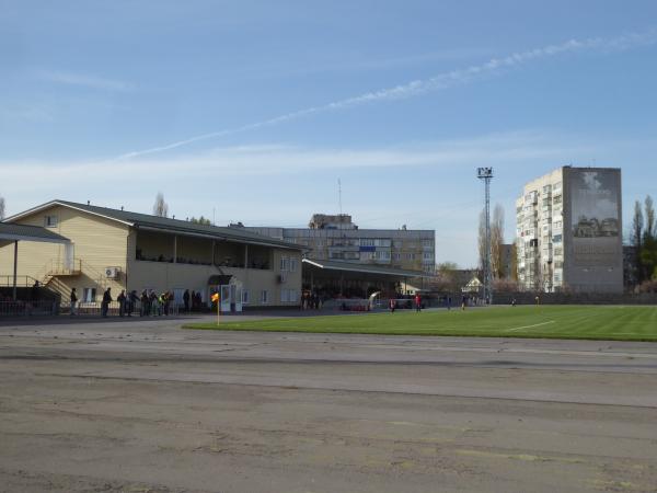 Stadion Yunist' - Horishni Plavni